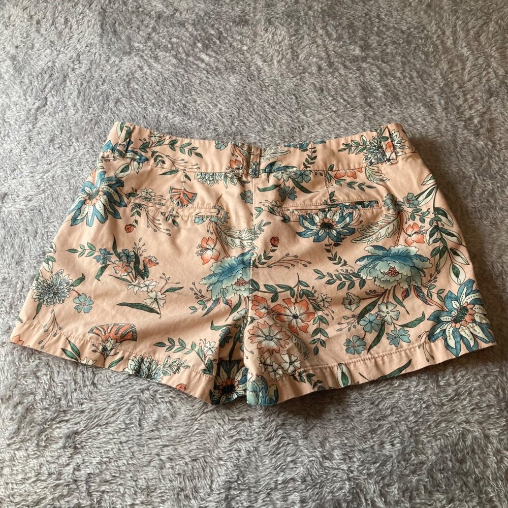 Loft Outlet 4” Shorts Vintage Style Floral Print Womens Shorts Size 8 - Picture 7 of 7